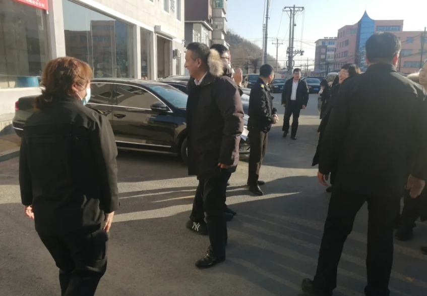 鞍勤集团党委下基层、听民意，助推企业高质量发展